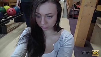 hunt4k. couple xxxcon is tired of bowling guy wants money chick wants sex 