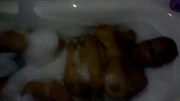 filme pirno c c in the tub 
