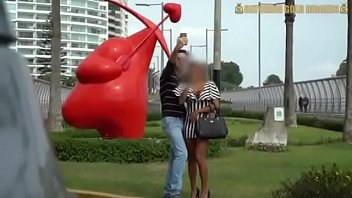 bubble butt peruvian gets hollywood sexy film video picked up from the park in peru lima and fucked hard 