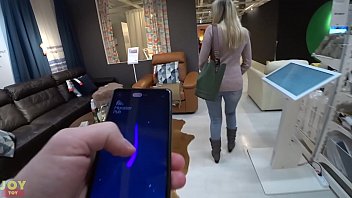 vibrating panties while shopping hot sxe - public fun with monster pub 